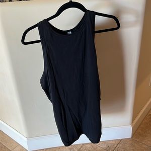 Size 12 lululemon tank top